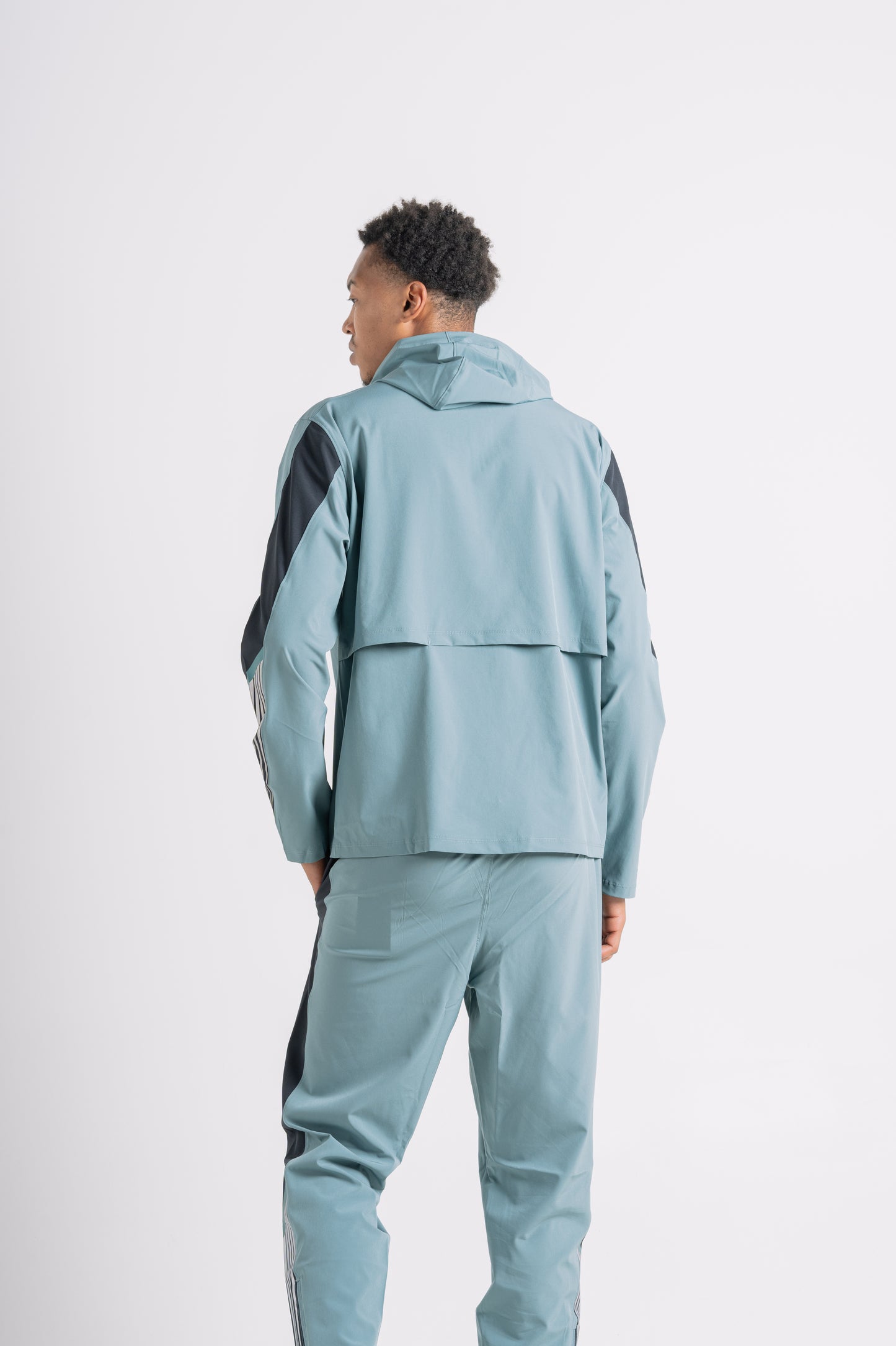 Veste de survêtement à capuche "Velociti Storm"